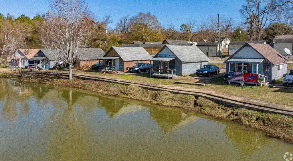 a city for sale property.