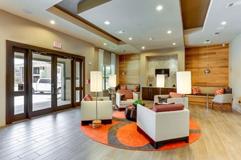 Front office lobby - Photo Gallery 6