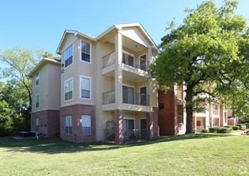 Signature Park Apartments, 3780 Copperfield Dr, Bryan, TX - RentCafe