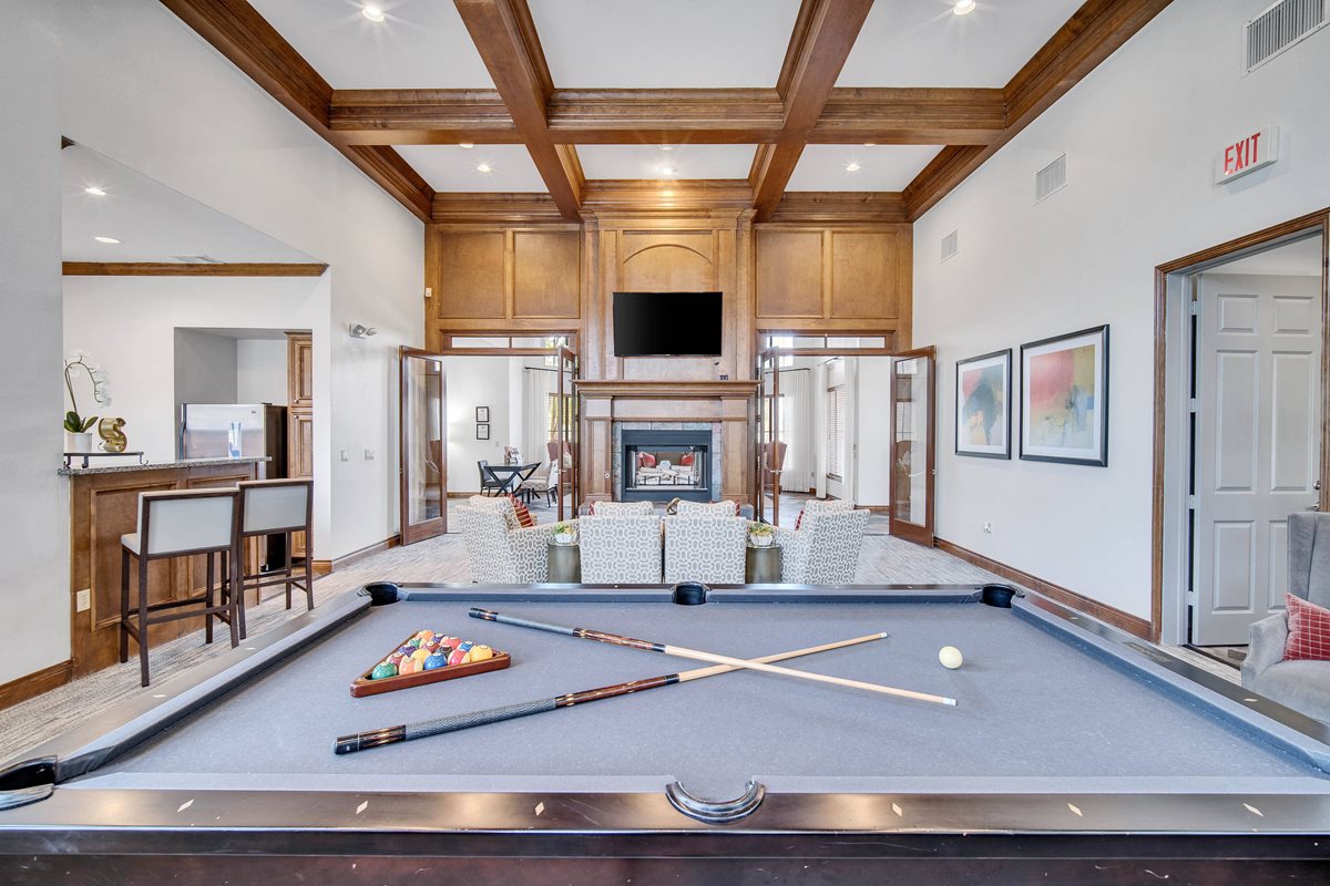 Signature Park Apartments