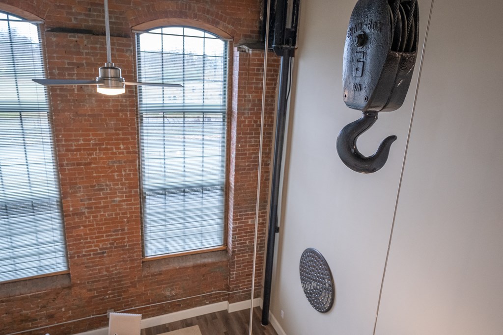 apartment for rent, Pawtucket, Providence, Boston, 1 bedroom, 2 bedroom, 3 bedroom, luxury apartment, pet friendly, oversized windows