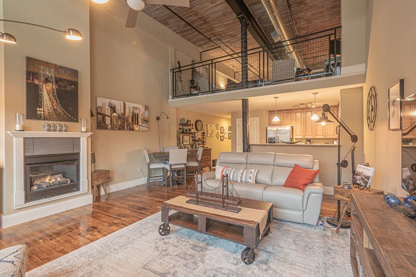 apartment for rent, Coventry, Warwick, West Warwick, Providence, 1 bedroom, 2 bedroom, 3 bedroom, luxury apartment, pet friendly, hardwood floors, loft-style apartment