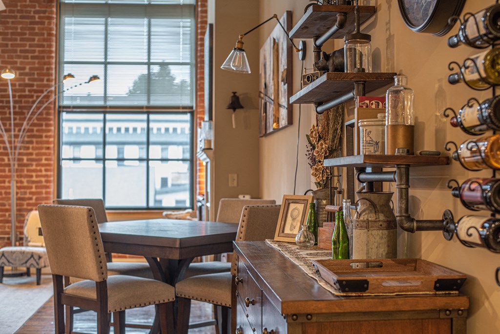 apartment for rent, Coventry, Warwick, West Warwick, Providence, 1 bedroom, 2 bedroom, 3 bedroom, luxury apartment, pet friendly, open floorplan, oversized windows