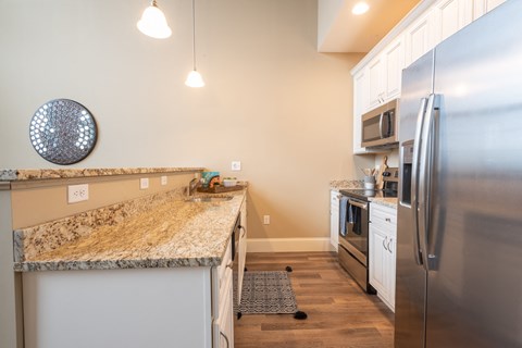 413 Central Ave Studio-3 Beds Apartment for Rent - Photo Gallery 47