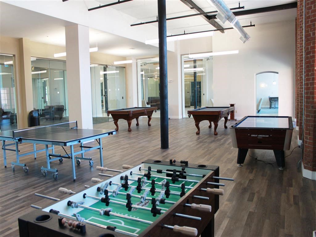 apartment for rent, Warren, Providence, Boston, 1 bedroom, 2 bedroom, 3 bedroom, luxury apartment, pet friendly, game room, billiards