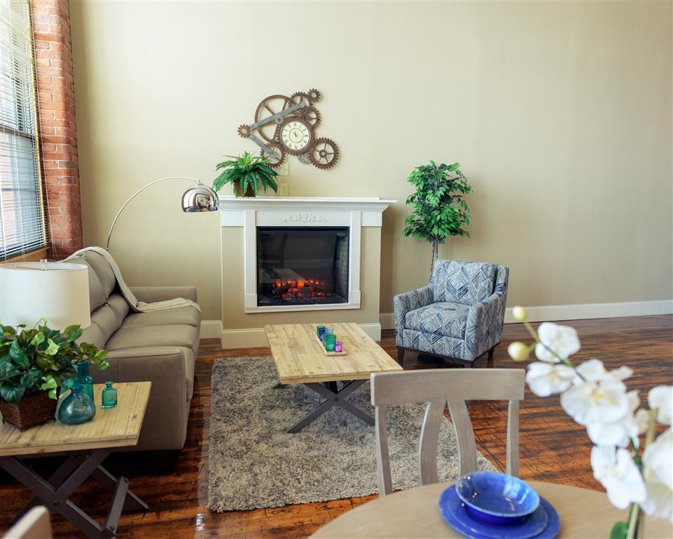 apartment for rent, Warren, Boston, Providence, 1 bedroom, 2 bedroom, 3 bedroom, luxury apartments, pet friendly, open floorplan, fireplace, hardwood floors