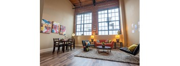 2 Bed 2 Bath
