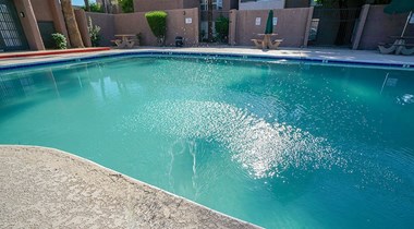 1609 W Glendale Avenue 2-3 Beds Apartment for Rent - Photo Gallery 16