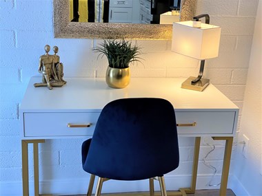 5145 N 7Th Street Studio-3 Beds Apartment for Rent - Photo Gallery 13