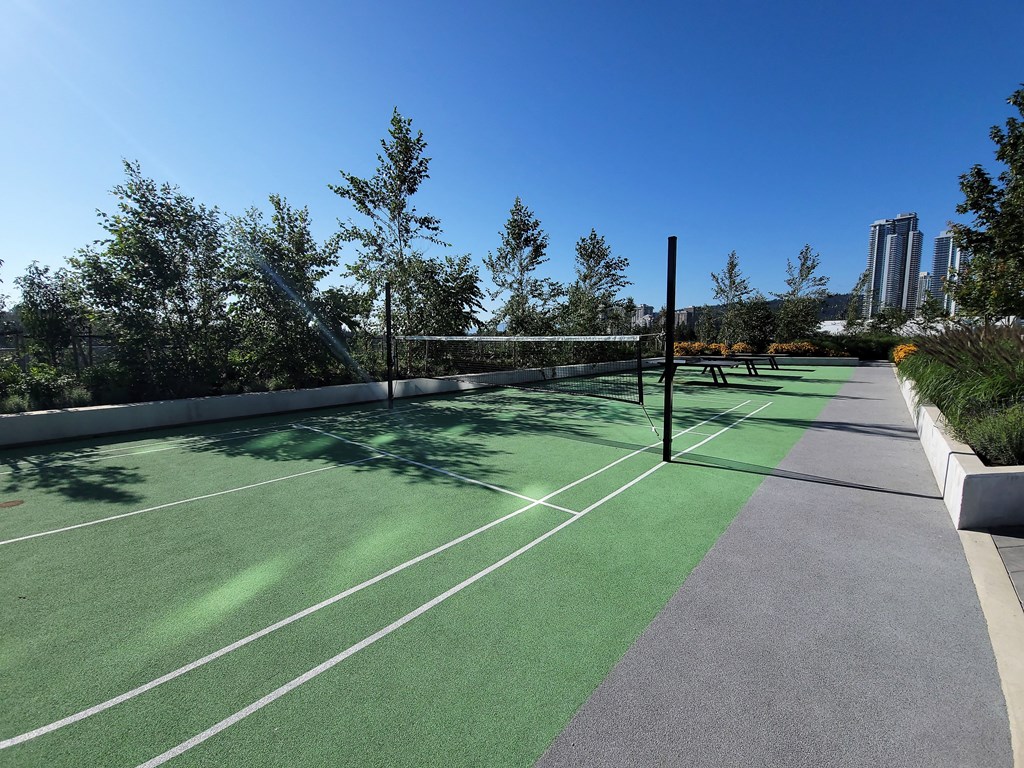 a tennis court on the roof of a building