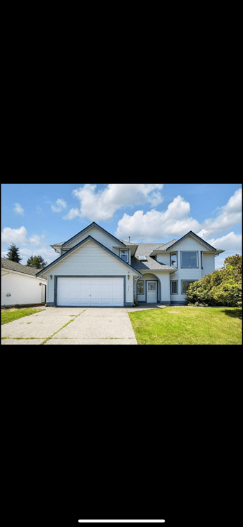 9335 152A Street 4 Beds House for Rent - Photo Gallery 4