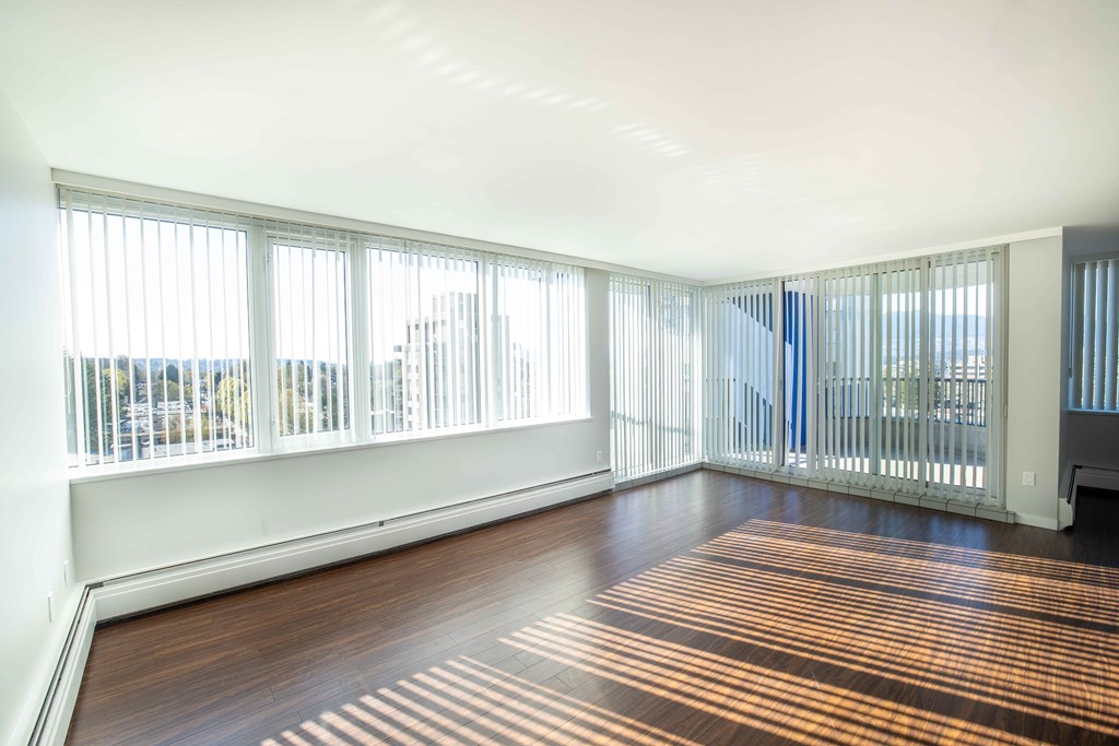 2 Bedroom - Living Room