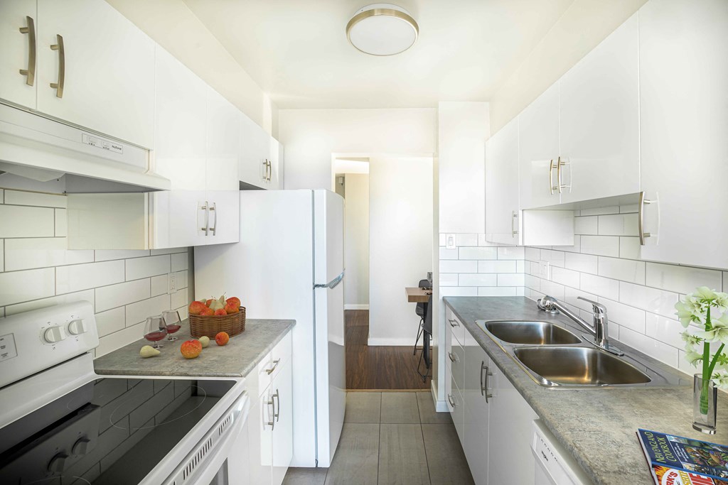 2 Bedroom - Kitchen 2 Bedroom - Kitchen