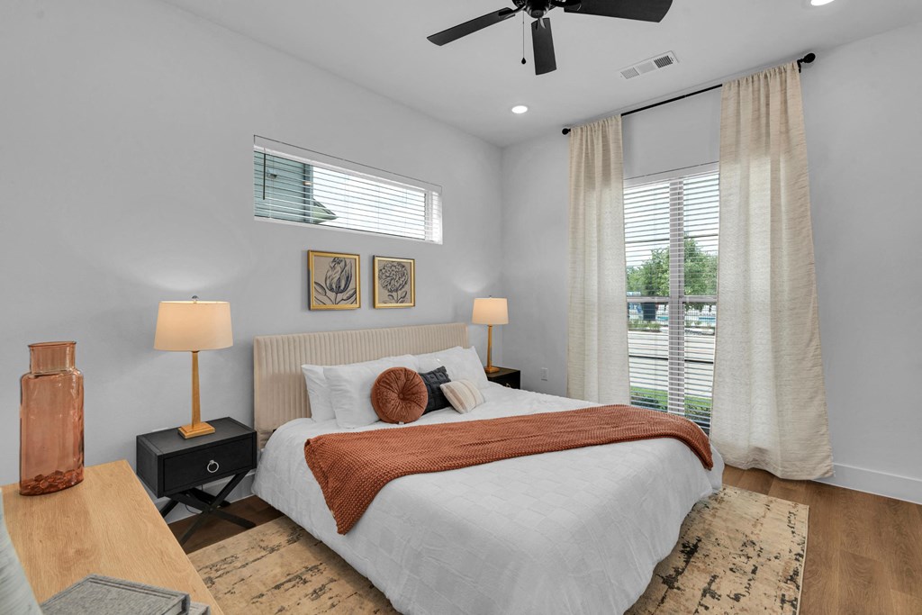 Ensuite room with king sized bed