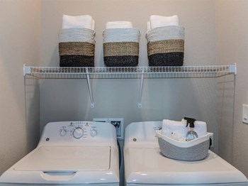 1535 Canal St 1-2 Beds Apartment for Rent - Photo Gallery 2