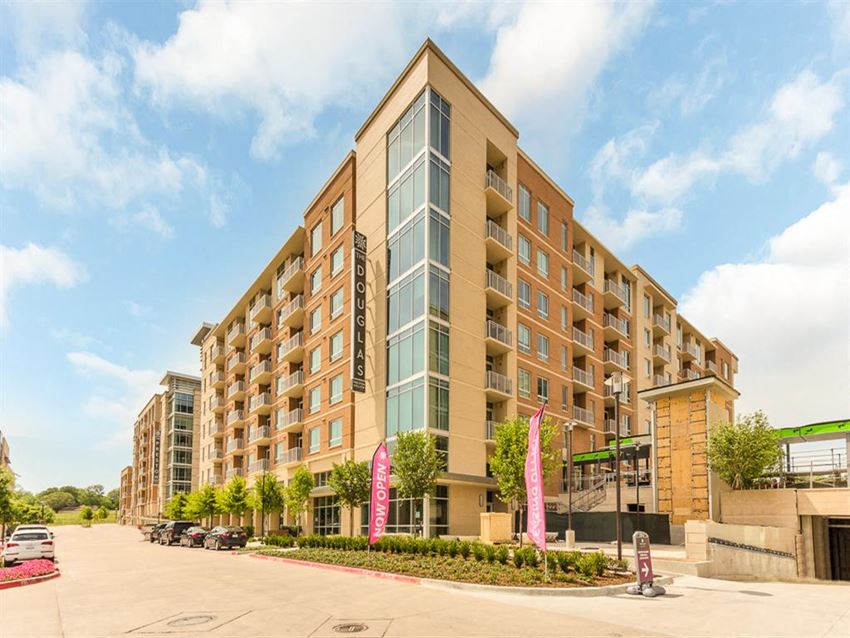 Preston Hollow Village Apartments, 7775 Firefall Way, Dallas, TX RentCafe