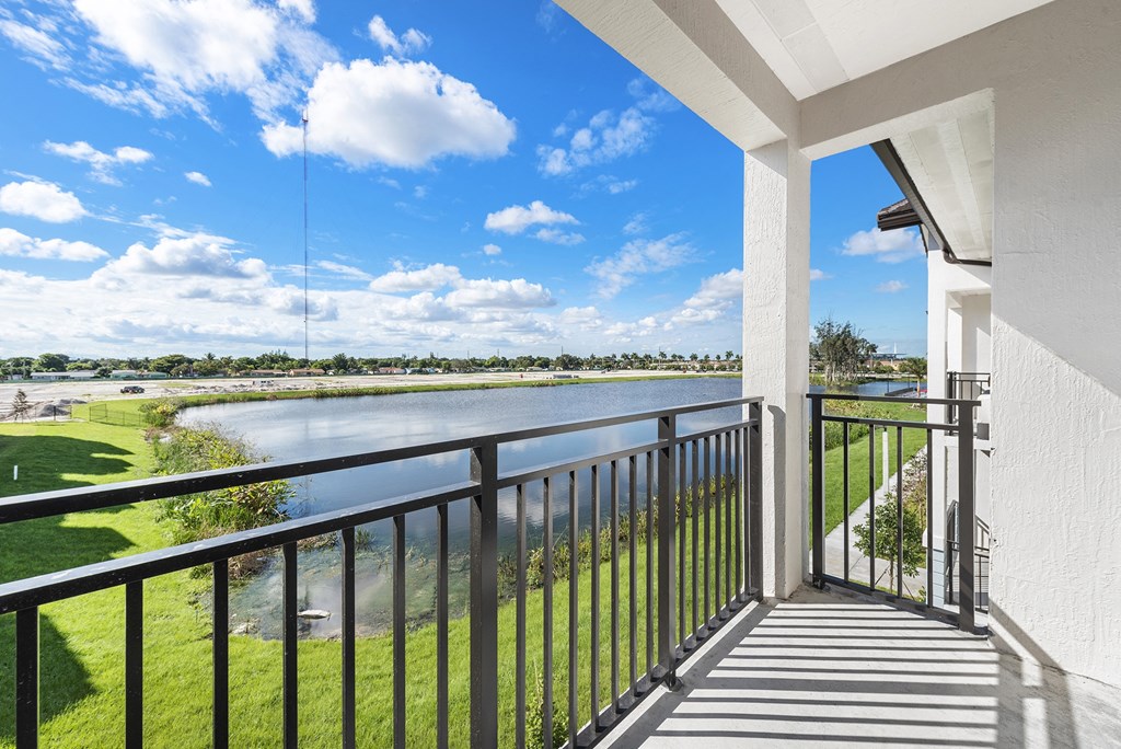 additional photo for property listing at heritage gem in the coolest suburb kalk bay, cape town