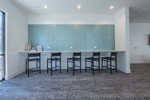 Upscale Luxury Apartments with Co-Working Space near Saint Johns, Florida 32259