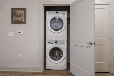 4225 South Tryon Street Studio Apartment for Rent