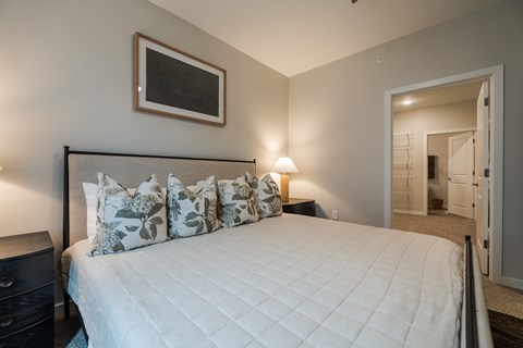 Madison Oaks Spacious Bedroom Layout