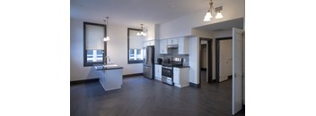 Menaker 503 - living room and kitchen
