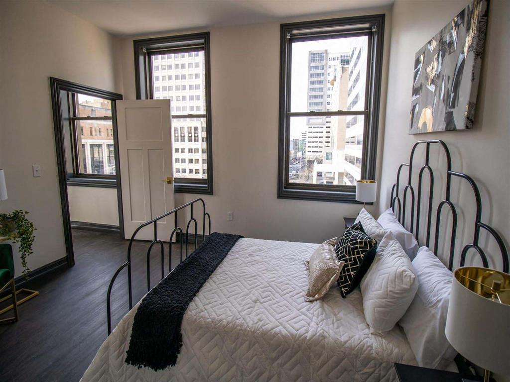 Hbg Realty Menakerfatt