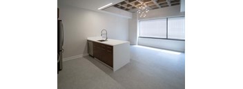 116-505 living room/kitchen