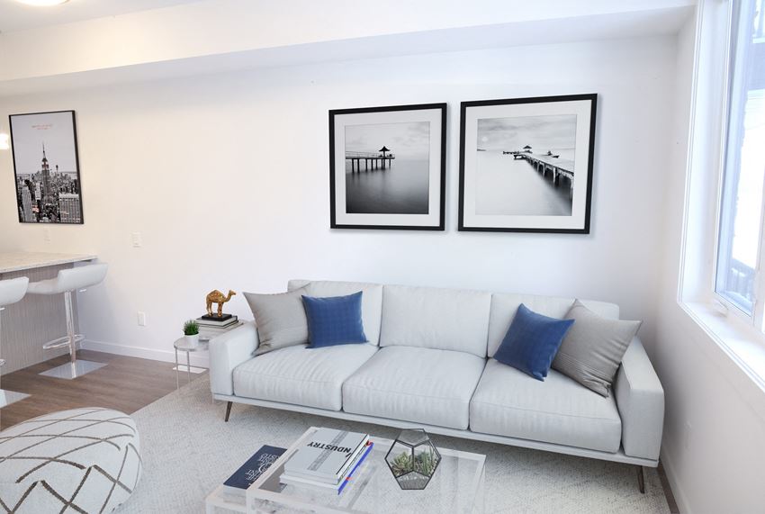 Living Room - Photo Gallery