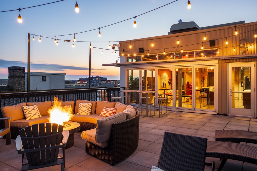 Rooftop Lounge