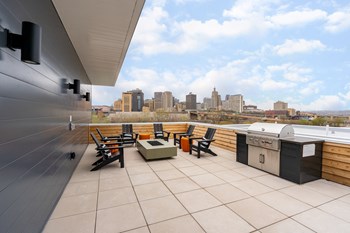 84 W. Water St 1-2 Beds Apartment for Rent - Photo Gallery 2