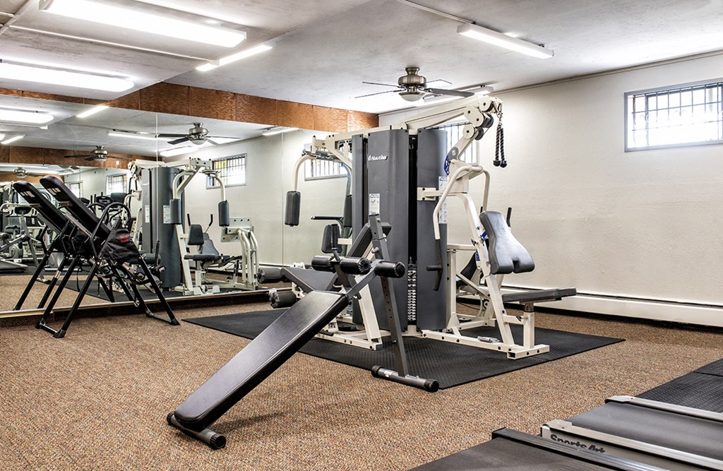 Glades on 55 well-equipped fitness facility in Langley, BC