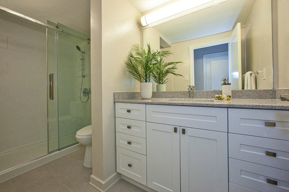 La Salle Towers bathroom featuring modern finishes and walk-in shower in Burlington, ON