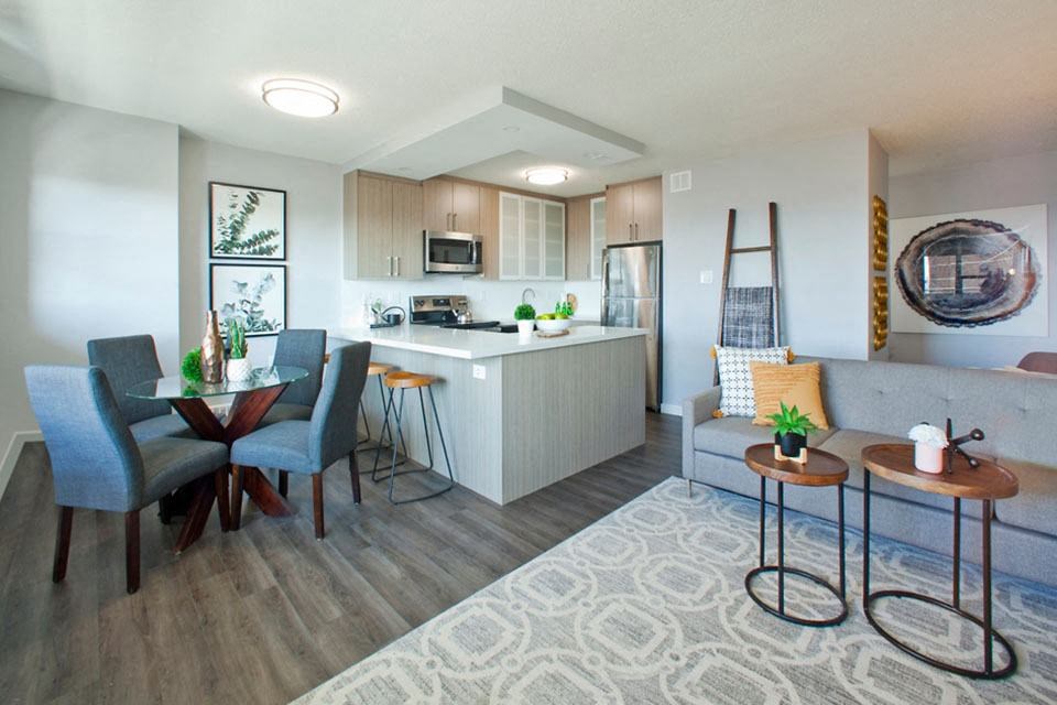 Main Square Apartments in Toronto, ON open concept kitchen, dining and living room