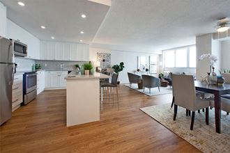 Royal Rose in Etobicoke, ON spacious open concept living space