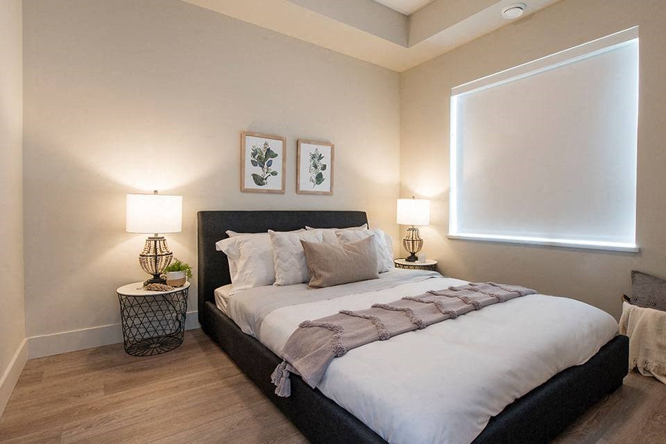 Inlet Glen Apartments in Port Moody, BC bedroom with roller blinds