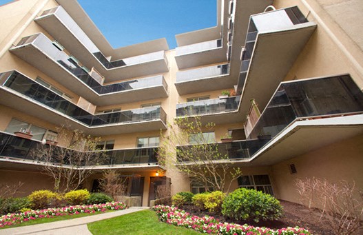 300 St. Clair Ave West in Toronto, ON Exterior highlighting professional level landscaping