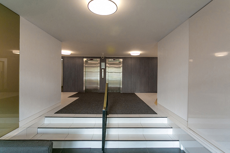 Horizon Towers in Burnaby, BC lobby entrance to elevators