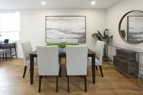 South Algiers featuring a spacious dinning room in Toronto, ON