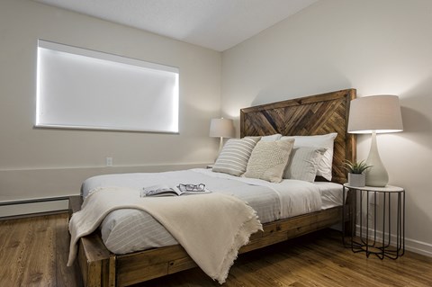 Glades on 55 bedroom in Langley, BC