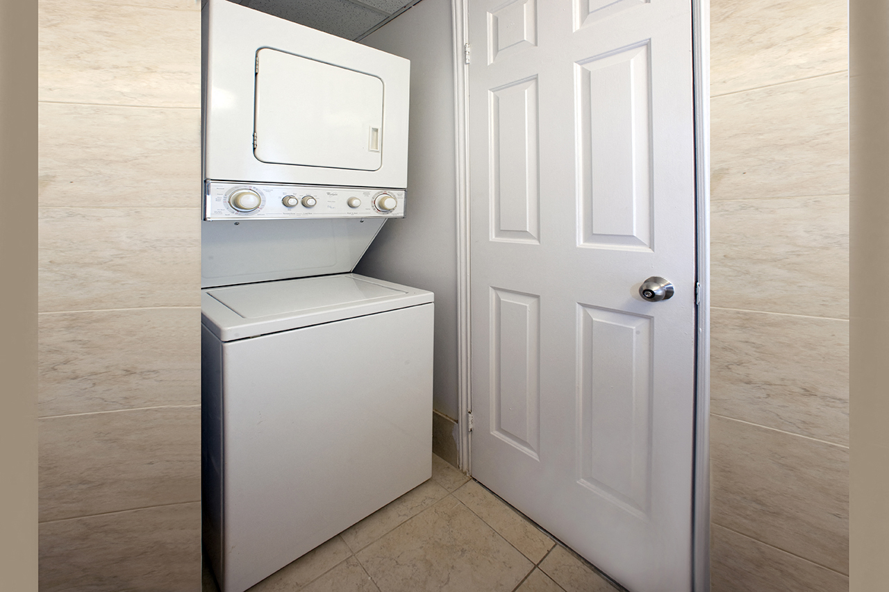 80 Beverley Street in Toronto