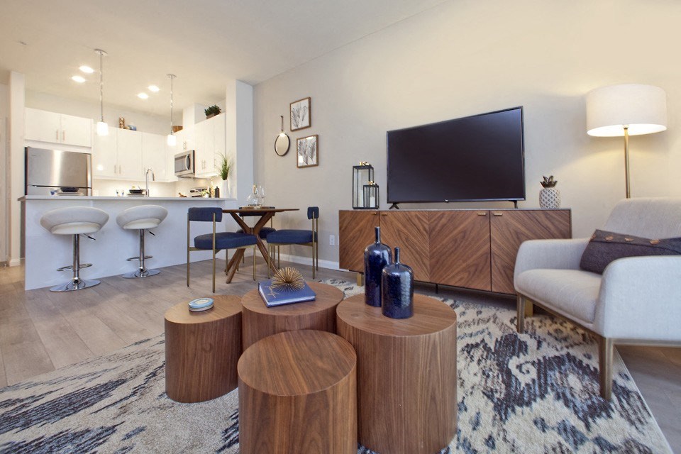 Watson Park Apartments open concept living area featuring view into kitchen in Guelph, ON