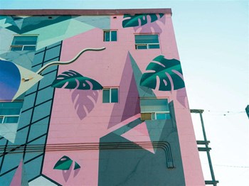 Mural on brick wall of building - Photo Gallery 44