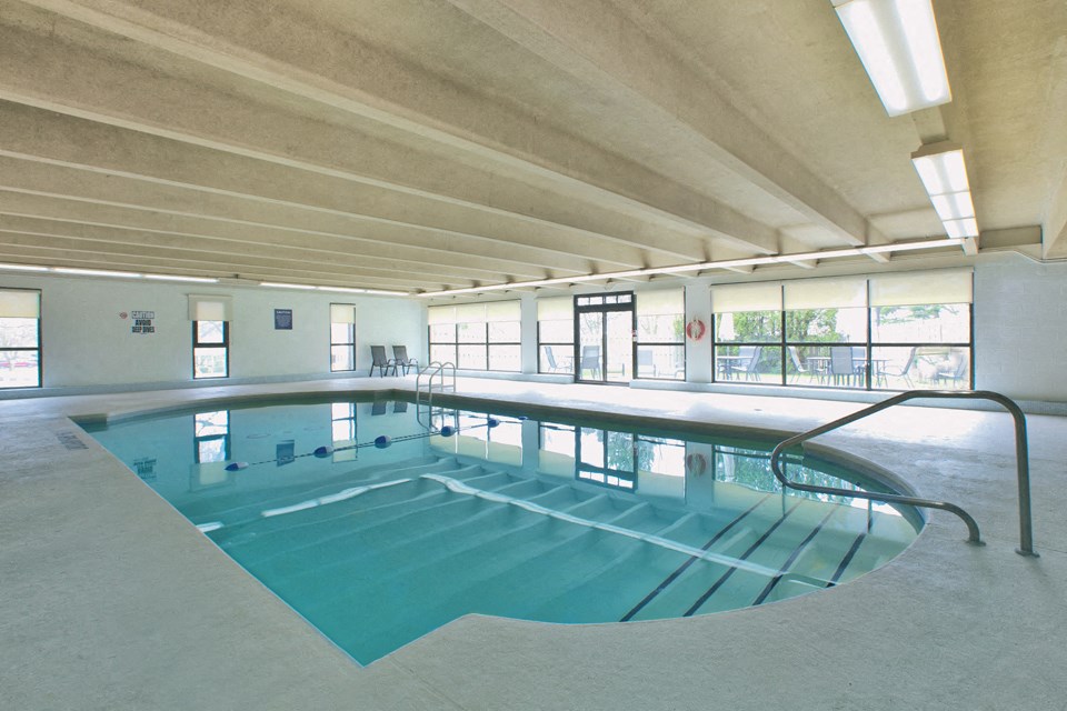 Bay Terrace large indoor pool in Belleville, ON