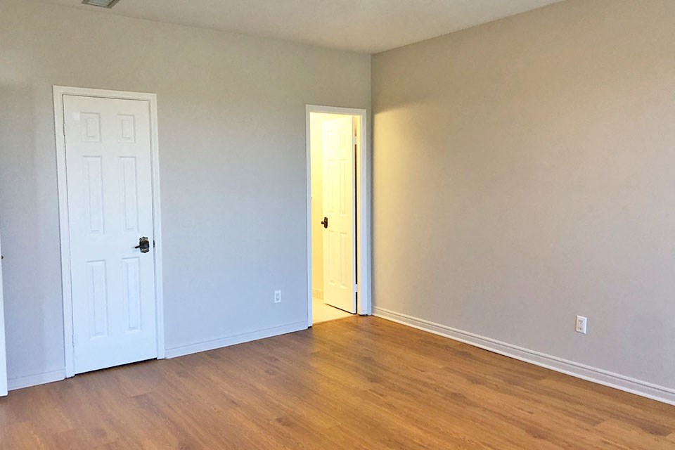 Master bedroom with cloest at Bayview Towers in Sarnia, ON