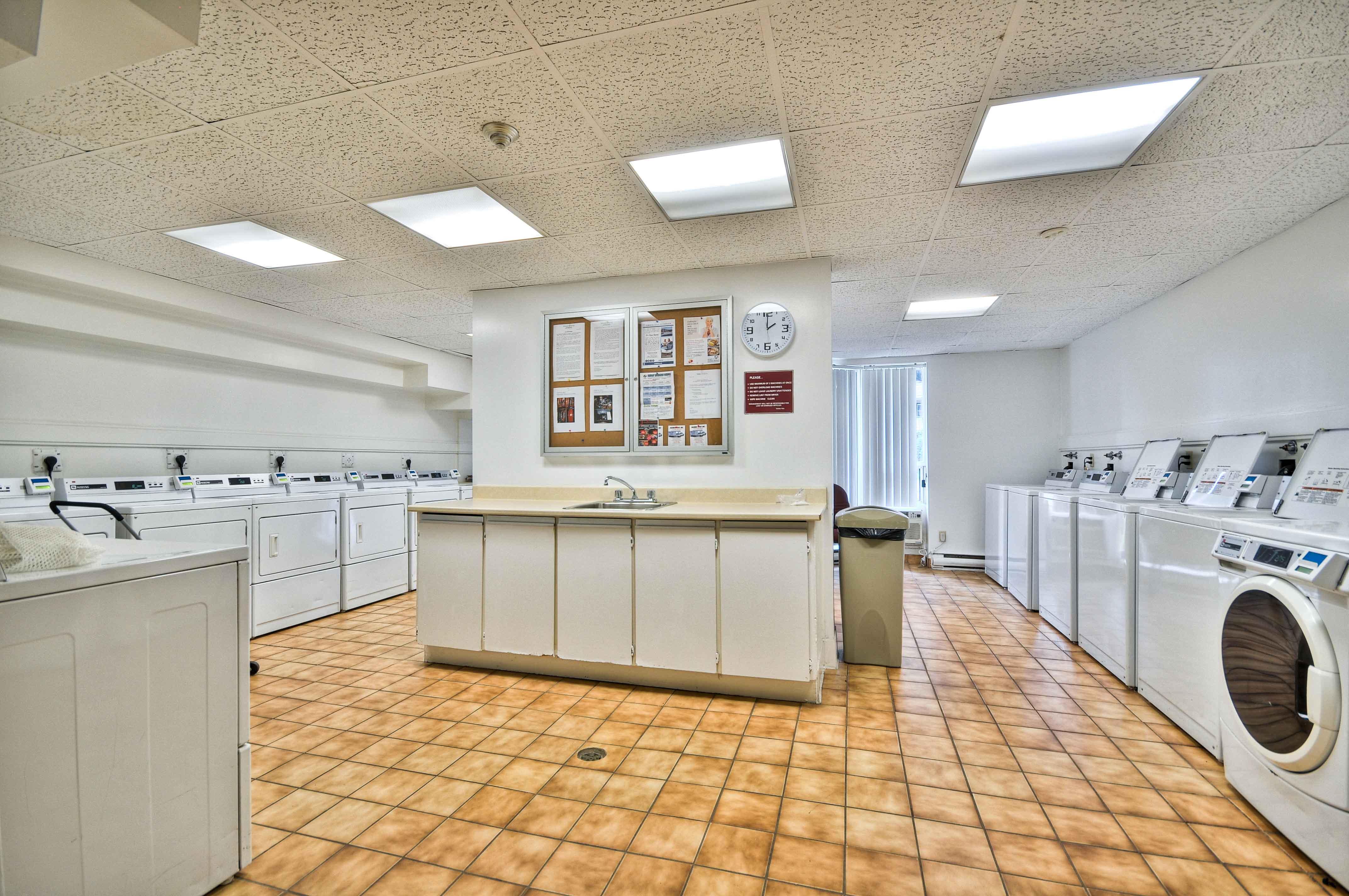 Britannia by the Bay in Ottawa, ON laundry facility with plenty of washers and dryers