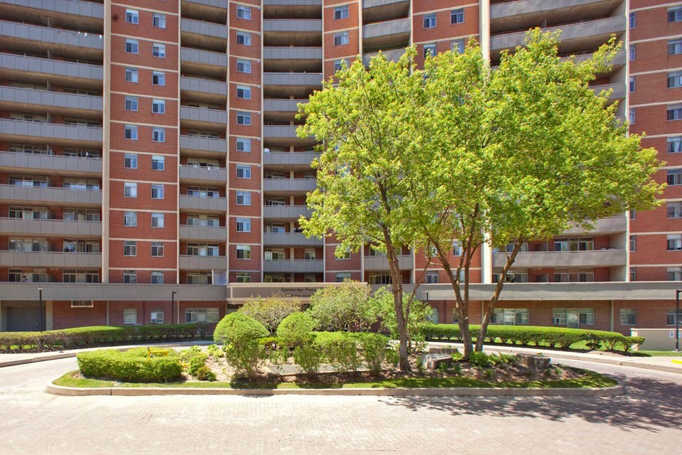 Cambridge Place Apartments building exterior entrance featuring circular driveway in Scarborough, ON