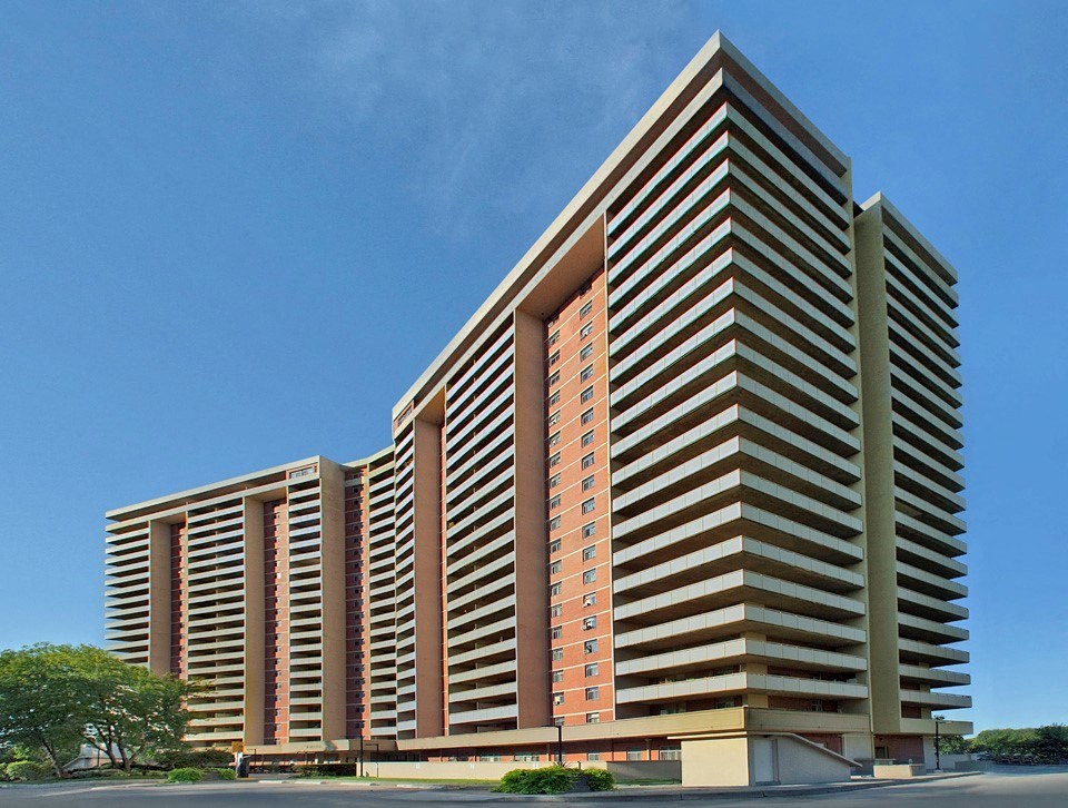 Cambridge Place Apartments building exterior in Scarborough ON