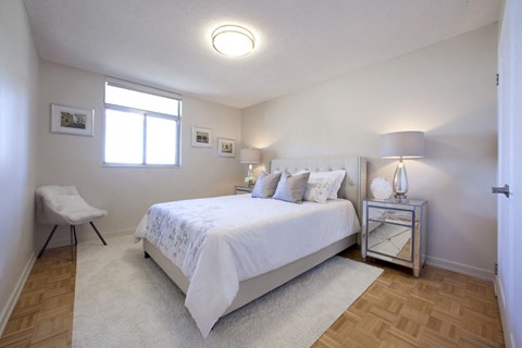 Cambridge Place Apartments bedroom in Scarborough, ON