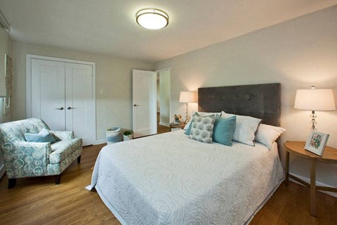 Capitol Hill in Kitchener, ON master bedroom with closet