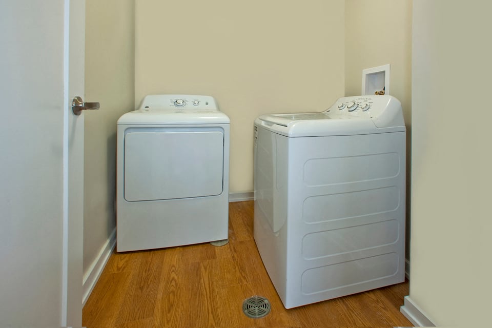 Carriage Hill in Oshawa, ON insuite laundry with washer and dryer